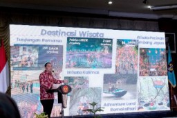 Cak Eri paparkan Pengentasan Kemiskinan Dan Pengangguran Di Surabaya