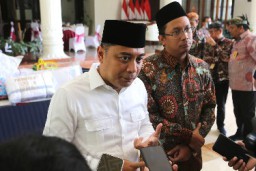 Walikota Eri Beei antuan Bencana Alam Sidoarjo Rp 250 Juta