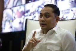 Pemkot Surabaya Gencarkan Pelaksanaan Vaksinasi Booster