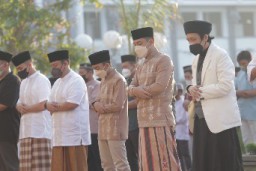 Pemkot Surabaya Ajak Masyarakat Jaga Ketentraman Ramadan