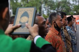 Wali Kota Eri Ajak Warga Surabaya Gunakan Hak Pilihnya