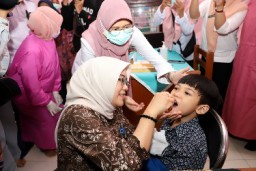 Pemkot Surabaya Tingkatkan Cakupan Imunisasi Measles Rubella