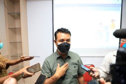 Pemkot Surabaya Siapkan Layanan Undercover 112 Covid-19