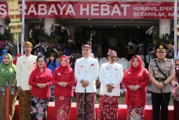 Oeringati HJKS Ke-730, Walikota Eri Gaungkan Surabaya Hebat