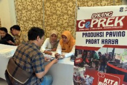 Strategi Walikota Eri Cahyadi Entaskan Kemiskinan Dengan Padat Karya