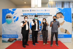 Wali Kota Eri Dukung Kolaborasi Percepatan Vaksinasi di Surabaya