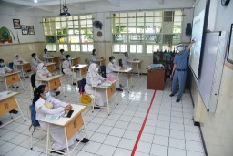 PPDB Online di Surabaya Tutup Celah Oknum Jual Beli Bangku Sekolah