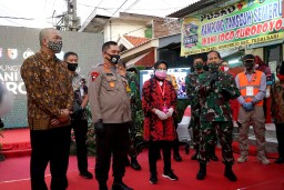 Ribuan Kampung Tangguh Terbentuk, Pangdam V Brawijaya Puji Wali Kota Risma