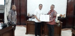 Walikota Eri Cahyadi Minta PD Pasar Surya Dan RPH Berkolaborasi