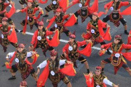 Tari Remo Pelajar Surabaya Pecahkan Rekor Muri Dunia