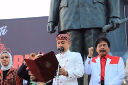 Walikota Eri Cahyafi Ikut Deklarasi Jaket Bung Karno Di Blitar