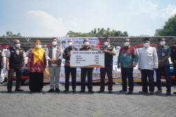 PT. PON Donasikan Rp 6,3 Miliar untuk Penanganan Covid-19 di Gresik