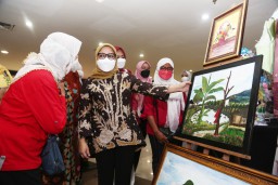 Pemkot Surabaya Dukung Stakeholder, Seduakan Ruang Pameran UMKM Di Mal