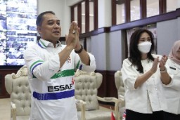 Kerjasama Sepak Bola Surabaya-Liverpool Perkuat Hubungan Inggris-Indonesia