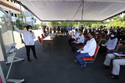 Perketat Protokol Kesehatan, Pemkot Surabaya Bakal Berlakukan Sanksi Denda
