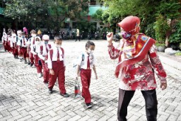 PPDB SDN Jalur Zonasi Dibuka 7 Juni, Seleksi Berdasarkan Skor Usia