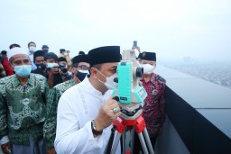 Rukyatul Hilal di Surabaya Berlangsung di Gedung Setinggi 200 Meter