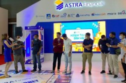 Masyarakat Medan Antusias Kunjungi GIIAS 2022