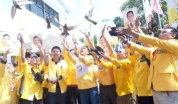 Golkar Surabaya Daftarkan 50 Bacalegnya