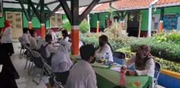 Dispendik Surabaya Lakukan Swab RT-PCR Bagi Siswa Dan Guru SMP