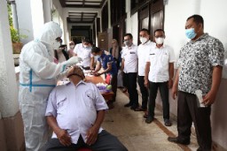 Kasus Aktif di Kantor Pemerintah Surabaya Tidak Ditemukan