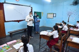 PTM 100 Persen, Pemkot Surabaya Swab Rutin Pelajar