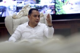 Mulai Jumat Ini, Warga Surabaya Bisa Curhat dengan Lurah, Camat dan Kepala
