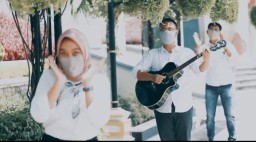 Keren! Staf Disbudpar Surabaya Ciptakan Lagu Bersatu Melawan Virus Corona