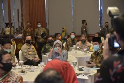 Wali Kota Risma Paparkan Percepatan Penanganan Covid-19, Mendagri: Testing