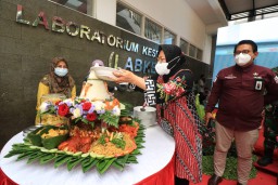 Wali Kota Risma Resmikan Labkesda