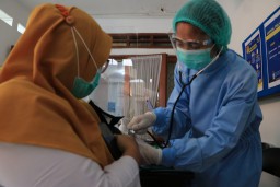 Pemkot Surabaya Targetkan Vaksinasi SDM Kesehatan