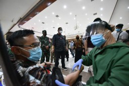 Pemkot Surabaya Gelar Screening Donor Plasma Konvalesen