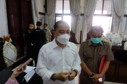 Wali Kota Eri Cahyadi Upayakan Pemerataan Pendidikan di Surabaya