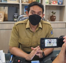 Pemkot Surabaya Kembali Gelar Swab Hunter Bagi Penghuni Rusun