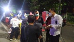 Wali Kota Eri Pimpin Penyekatan di Suramadu hingga Dini Hari