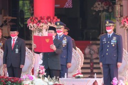 Wali Kota Eri Berharap Bisa Segera Merdeka dari Covid-19