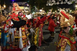 Antusiame Masyarakat Walikota Sebut Kebangkitan Ekonomi Surabaya