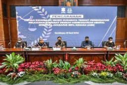 Kajari Surabaya Beri Pengarahan Pejabat Pemkot