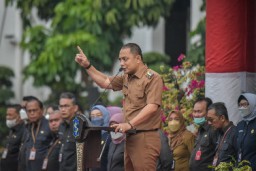 Walikota Eri Minta Pelayanan Perizinan Tidak Lebih dari 7 Hari