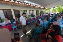 Pemkot dan Baznas Tebus 529 Pelajar SMA/SMK Swasta se-Surabaya