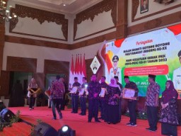 Surabaya Raih Predikat Jelurahan Terbaik