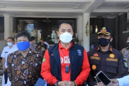 Pemkot Surabaya Terima Bantuan Alkes dan Ambulance dari PDAM Surya Sembada