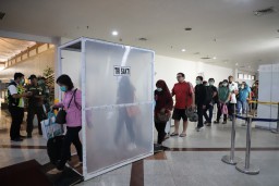 Pemkot Surabaya Siapkan Bilik Sterilisasi di Kantor-kantor Pelayanan Publik