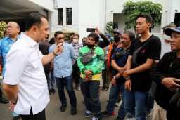 Ini Solusi Eri Cahyadi Untuk Pengemudi Ojol