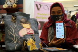 Pameran Surabaya Fashion Week 2021 Digelar Secara Hybrid
