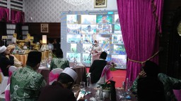 Malam Peringatan Hari Santri di Surabaya