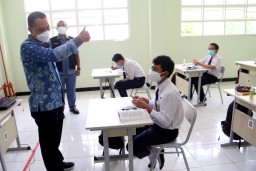 Wali Kota Eri Pastikan Sesuai Inmendagri dan SKB 4 Menteri