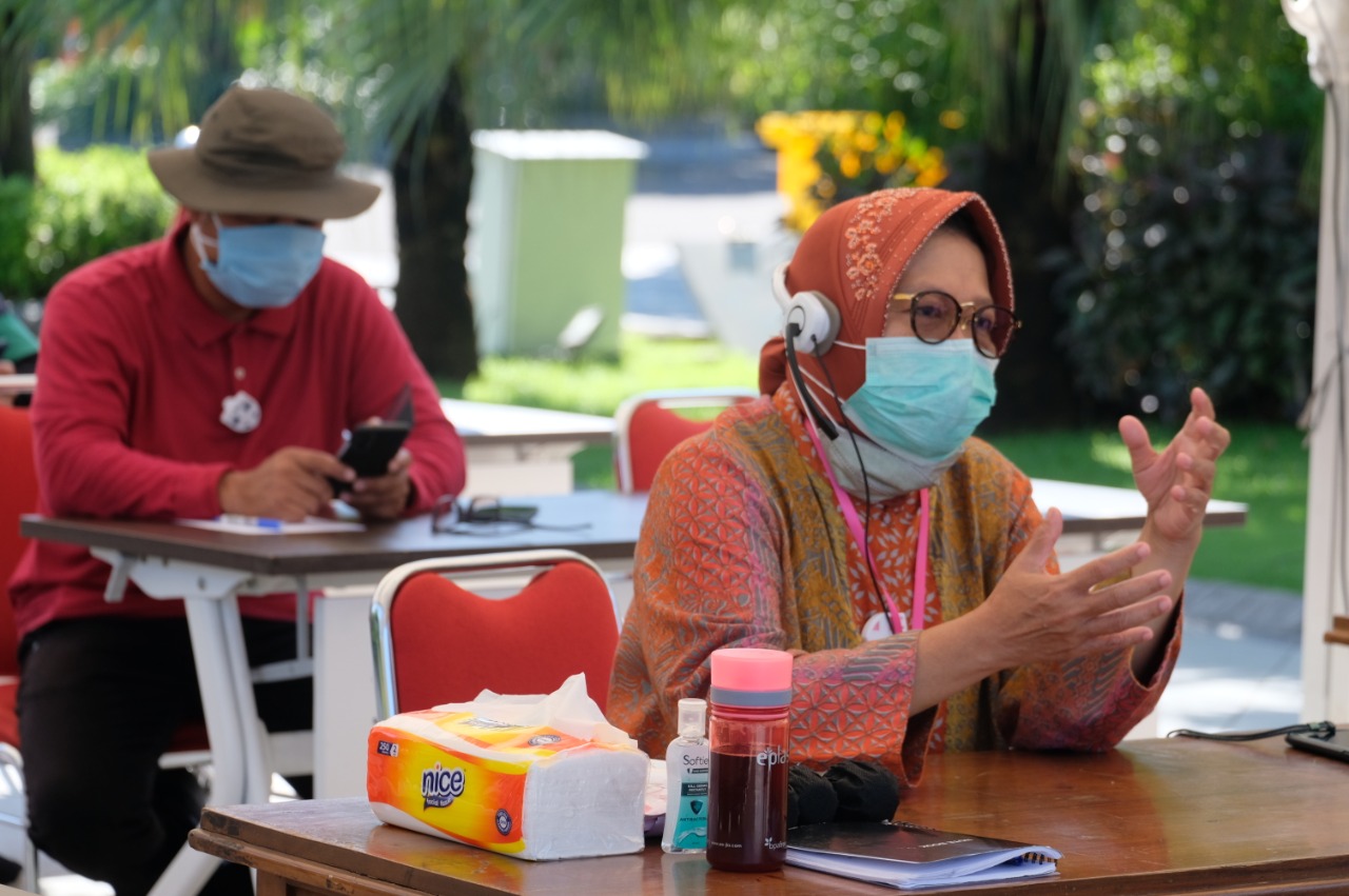 Audiensi dengan RT-RW se-Surabaya, Wali Kota Risma: Ibu Hamil Jangan ke Pus