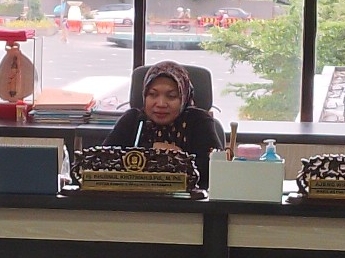 Ketua KomisibD DPRD Kota Surabaya, Khusnul Khotimah