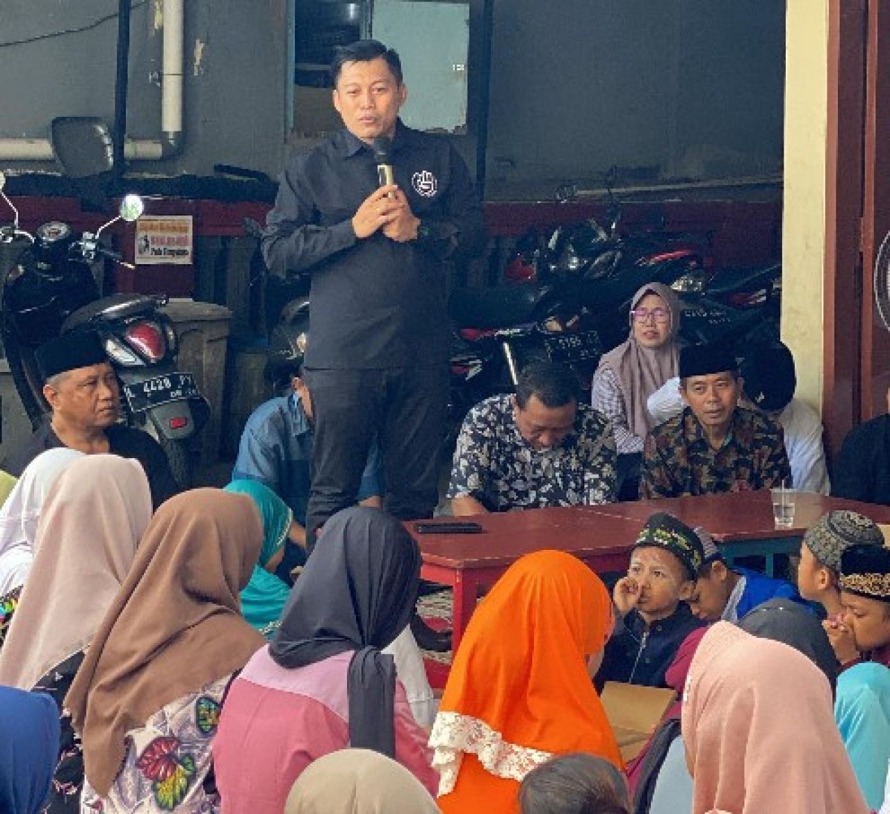 Abdul Ghoni Mukhlas Ni'am Edukasi Masyarakat Pentingnya Gizi dan Protein dalam Telur Rebus